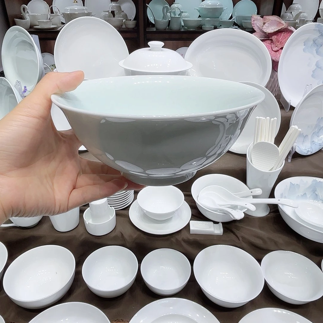 瓷影青5寸碗10个7寸碗6个8寸深盘6个白瓷小勺10个