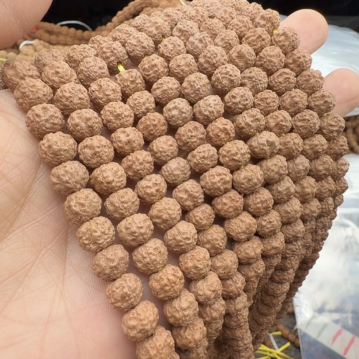 吊坠金刚菩提平头梅花8.8左右114颗没有钢丝刷保手持