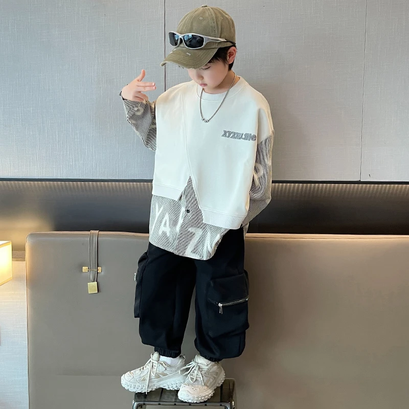 男童春装套装2025新款儿童帅气假两件拼接男孩洋气时髦运动两件套