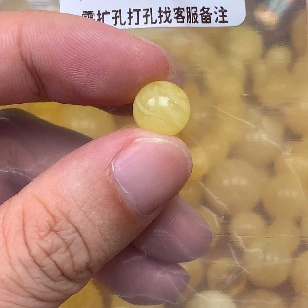 未镶嵌蜜蜡裸石436卡10.6