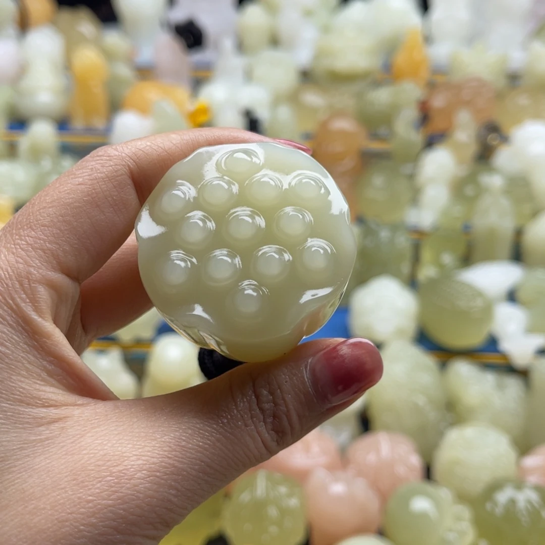 阿***蕾玉天然桌面小摆件