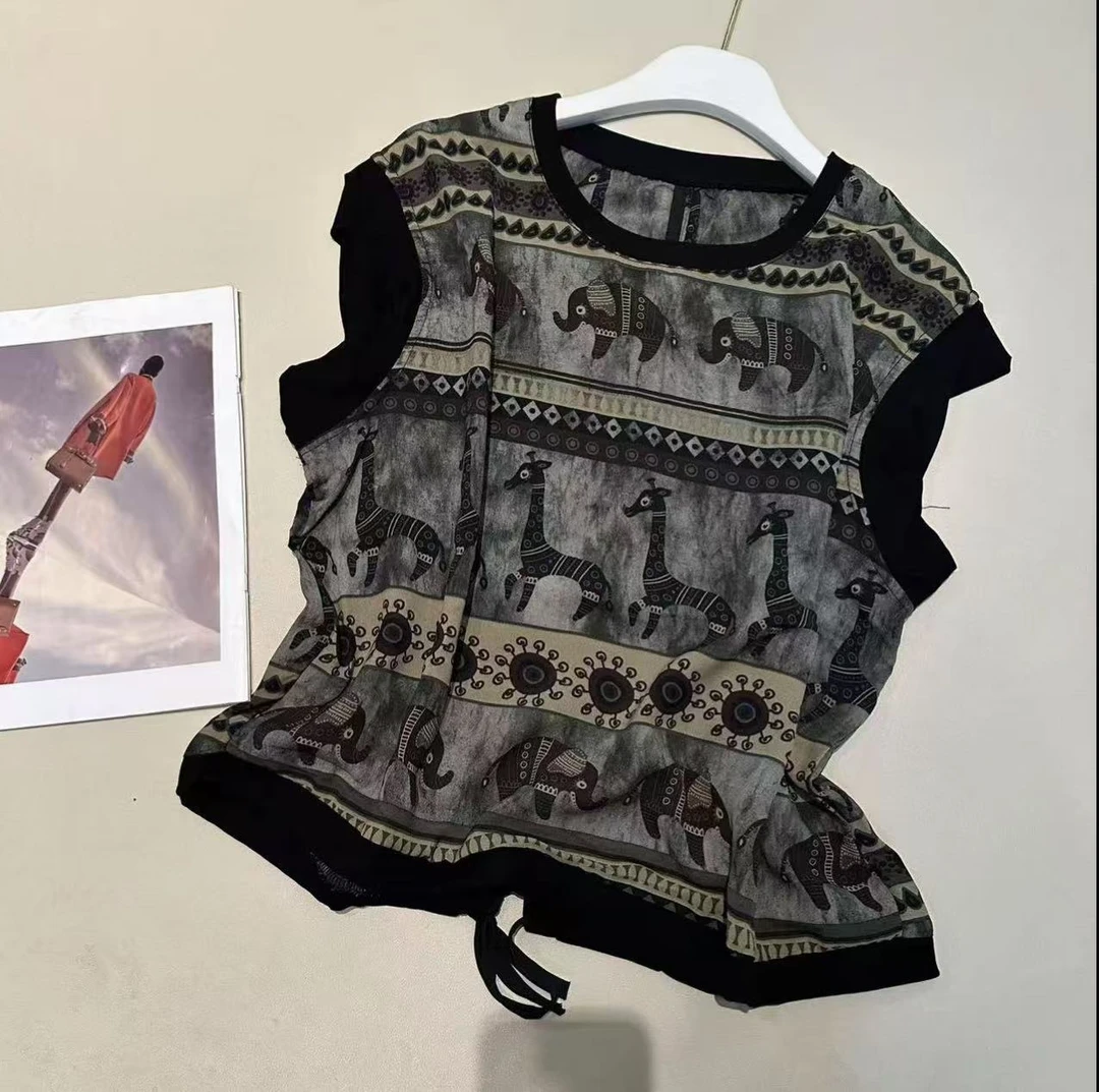 《优麦汇》Y6158夏款圆领设计感时尚百搭无袖显瘦上衣款女