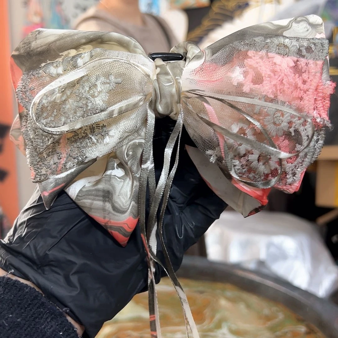 595黑粉蕾丝抓夹