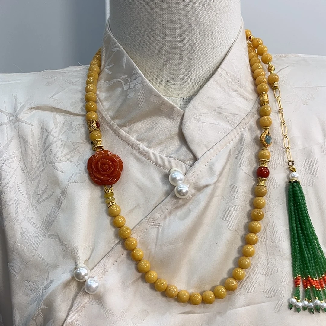 云***包翡翠未镶嵌颈饰炸