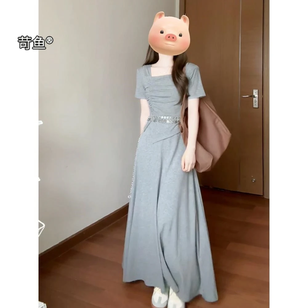 苛鱼2025小个子慵懒风灰色连衣裙子女夏季老钱风松弛感女装贵气
