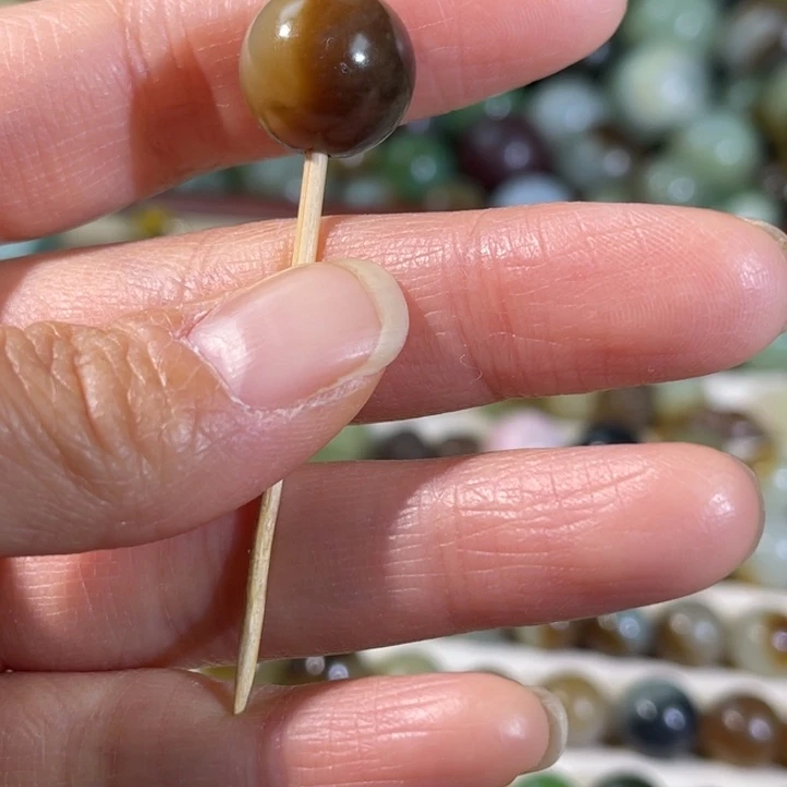 和田玉（糖玉）未镶嵌珠宝半成品15