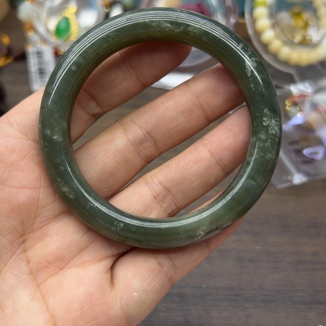 和田玉未镶嵌手镯56.3圈围468