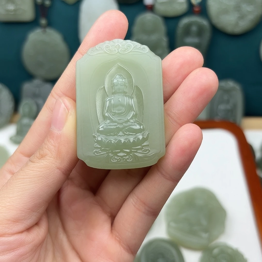 和田玉未镶嵌颈饰