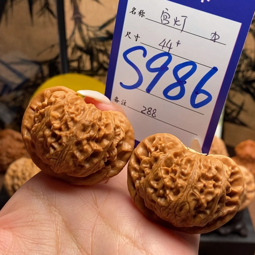 文玩核桃把件宫灯44