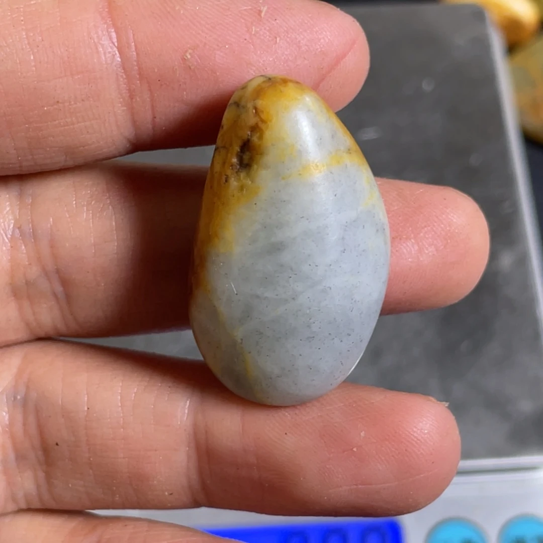 春***●和田玉（子料）未镶嵌把件