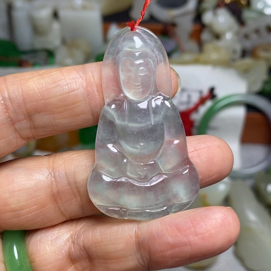 悬***。和田玉（糖玉）未镶嵌颈饰