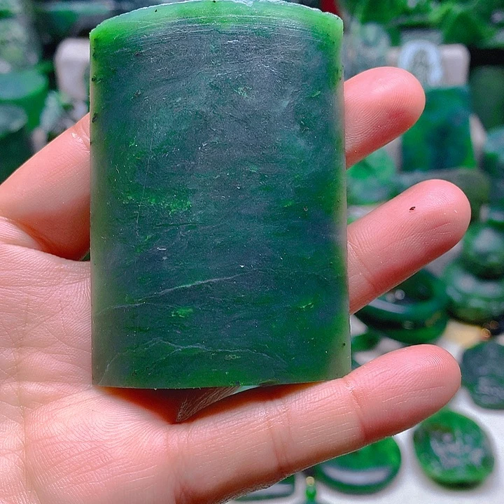 和田玉（碧玉）未镶嵌珠宝半成品