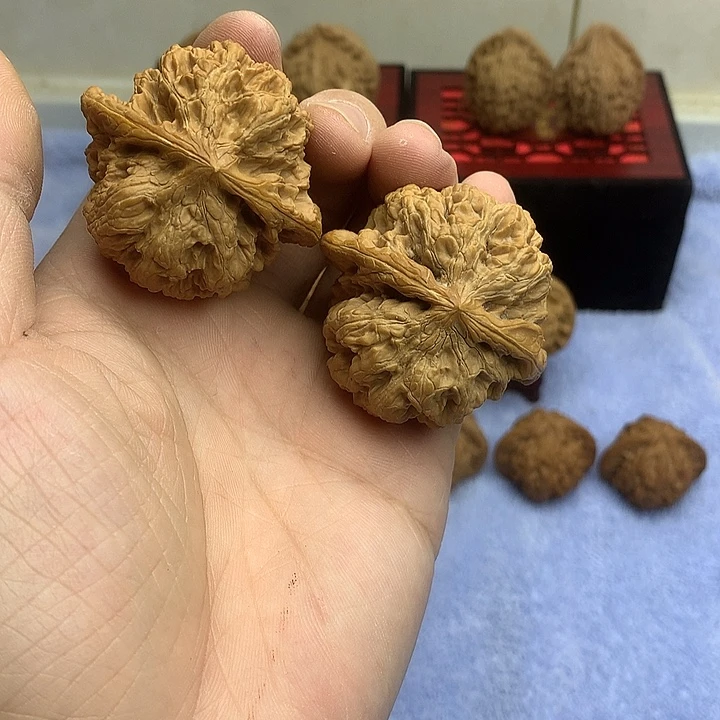 文玩核桃吊坠46 将军榜