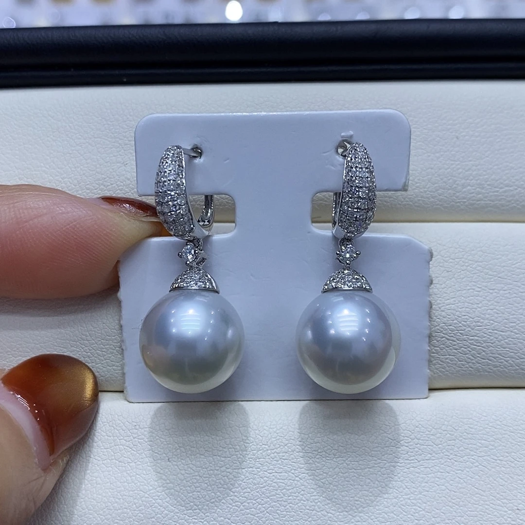 海水珍珠18K金镶嵌耳饰12到13点位澳白