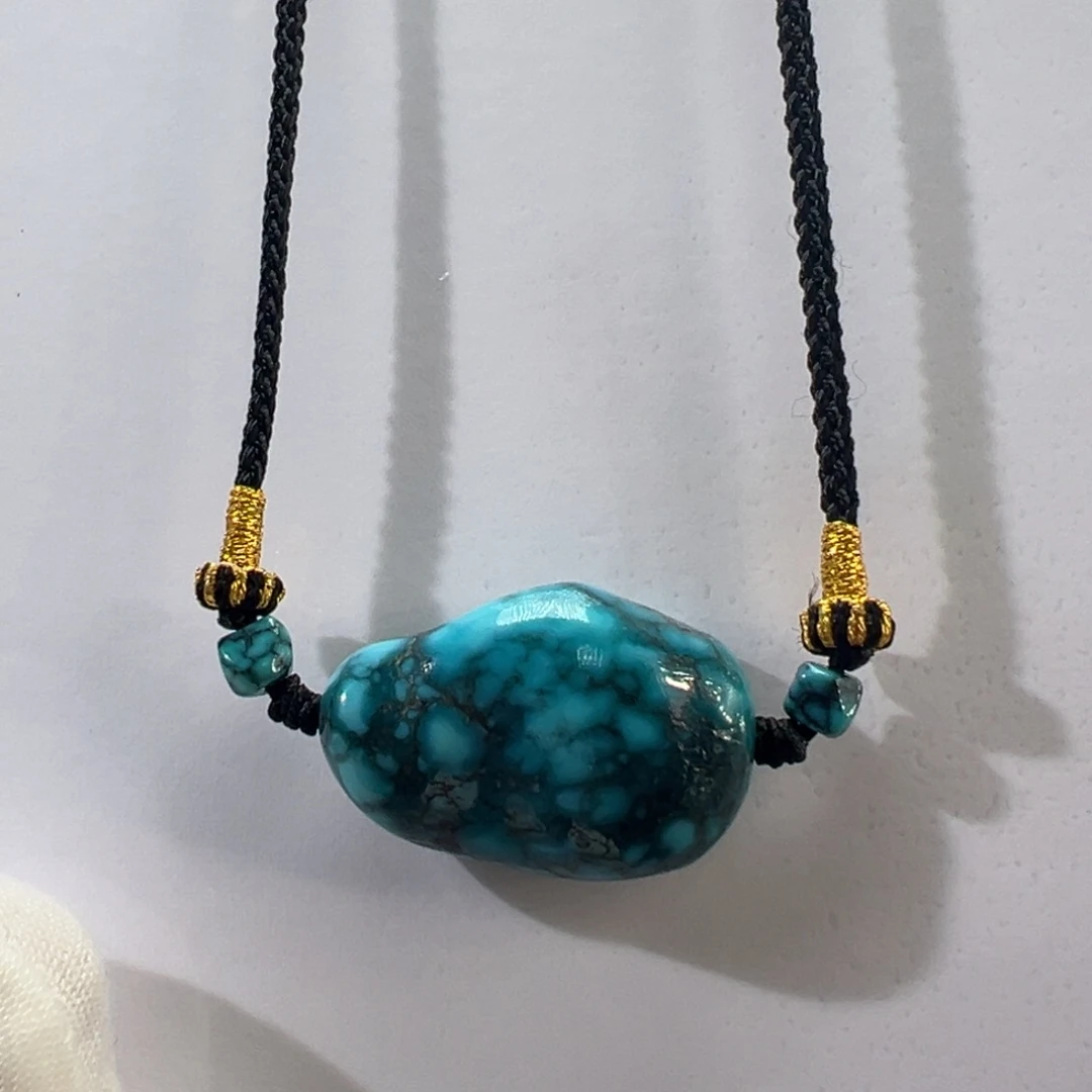 绿松石未镶嵌挂件