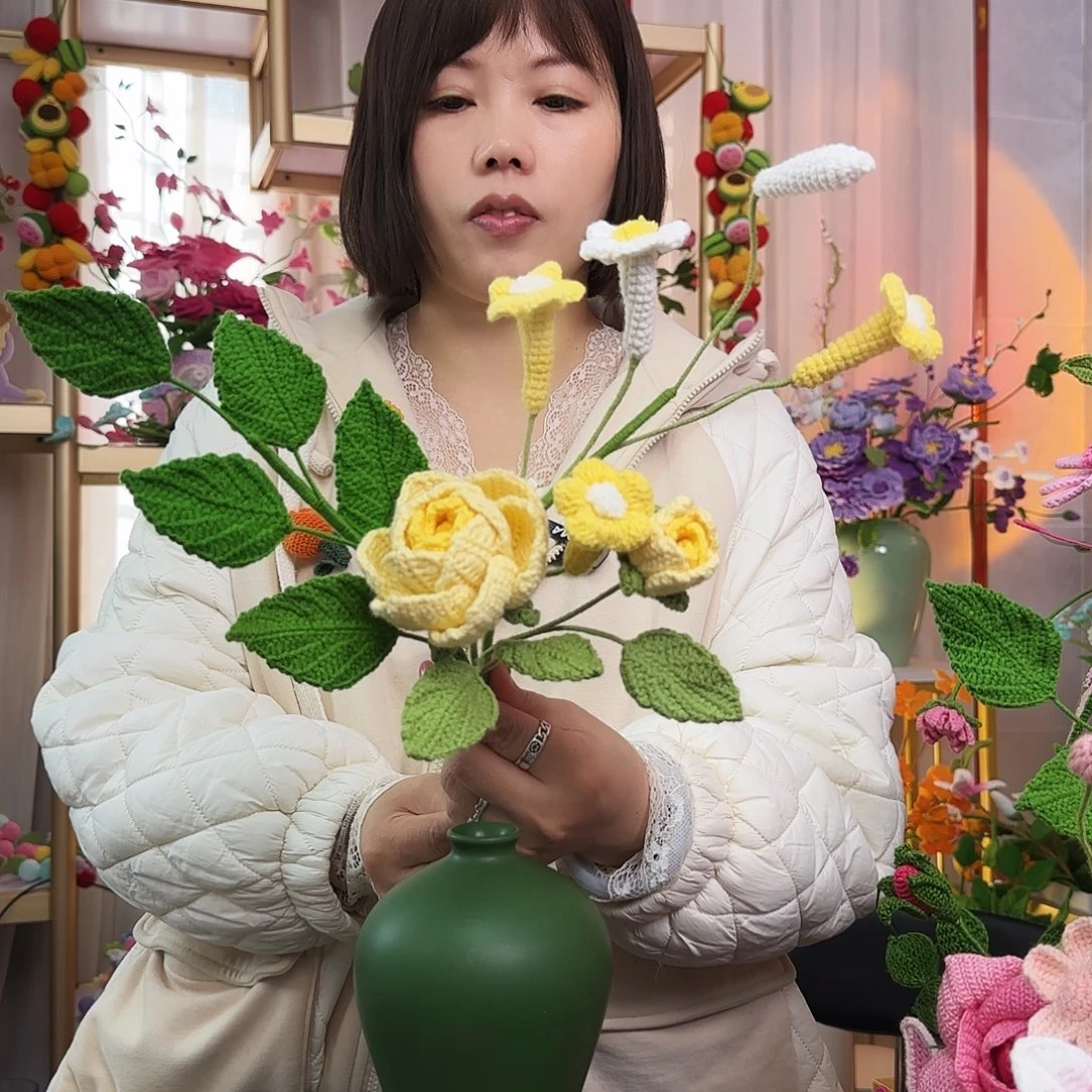 手工钩织设计花束