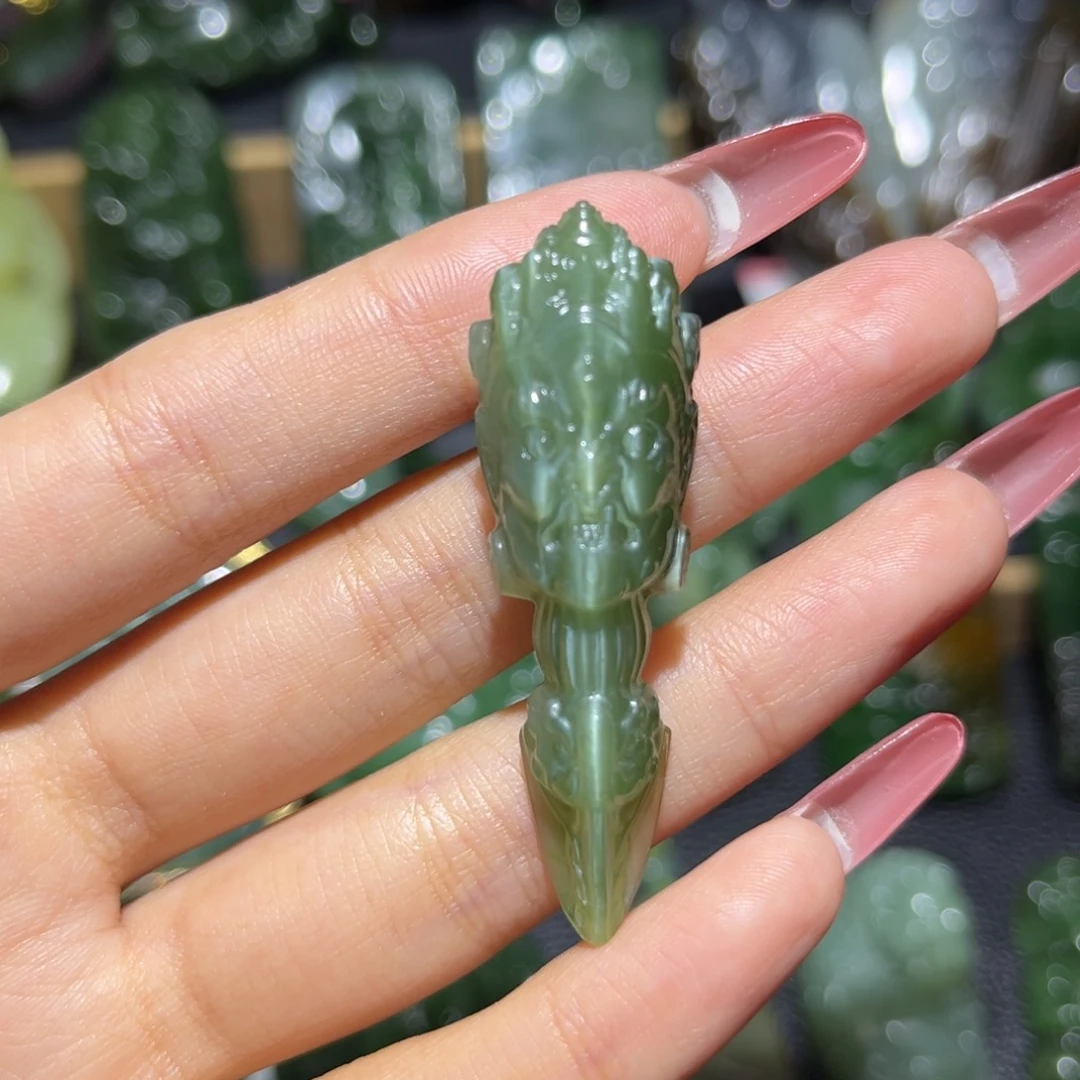 和田玉（糖玉）未镶嵌颈饰
