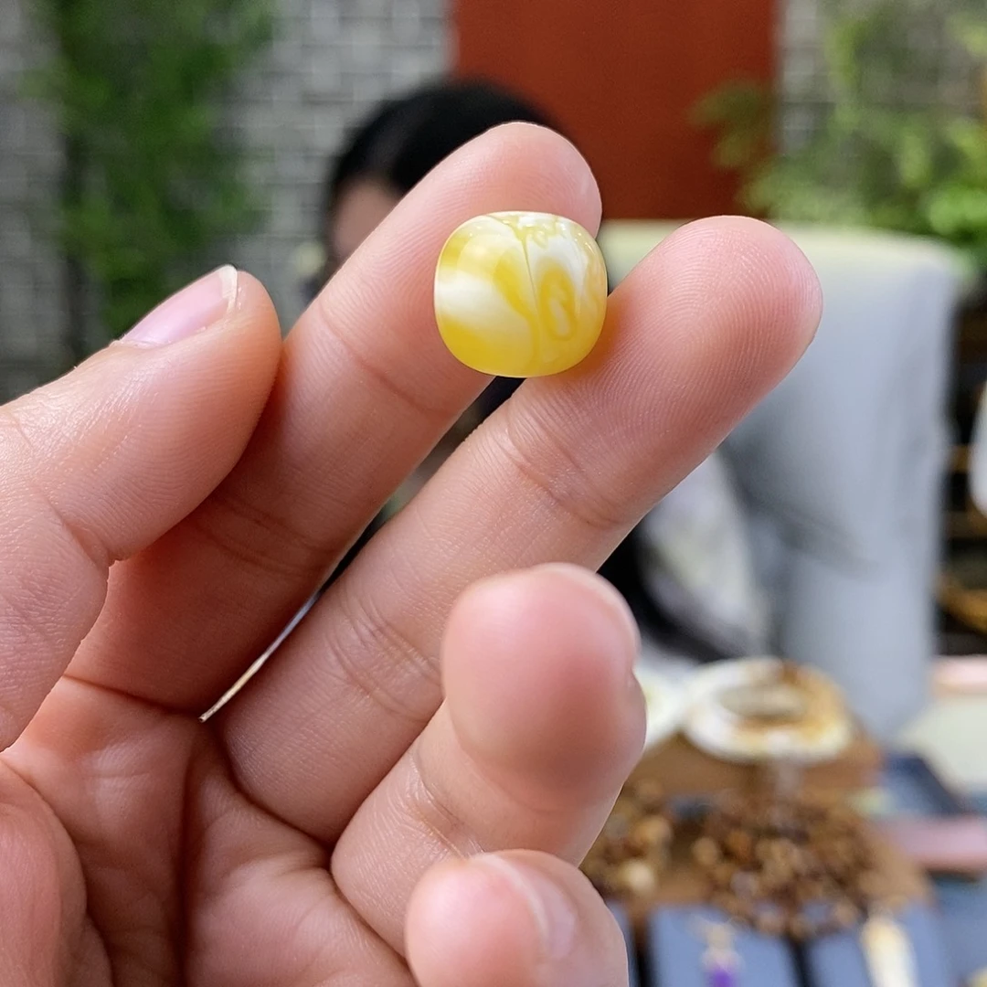 蜜蜡裸石未镶嵌蜜蜡单珠