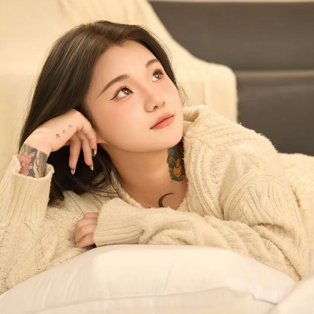 小富嘙服装回馈老客户微瑕上衣