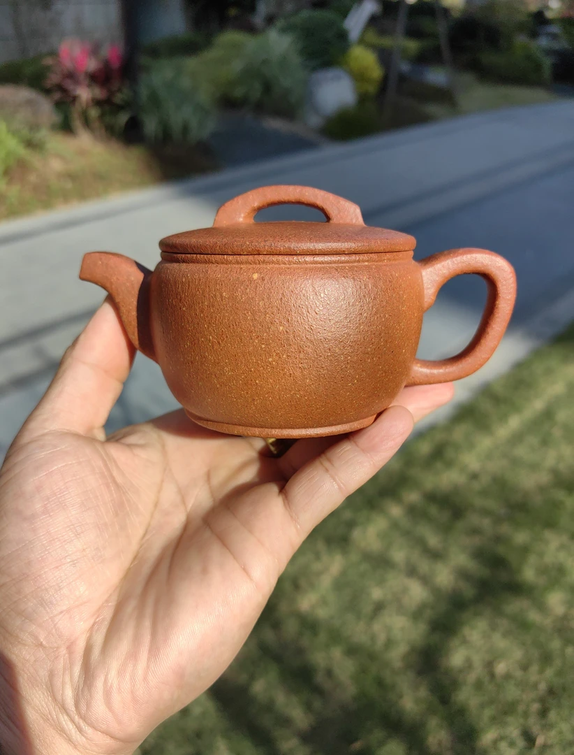 汉瓦壶 20目红降坡 半手工 手工泥砂粒色彩丰富 色彩鲜艳 200cc