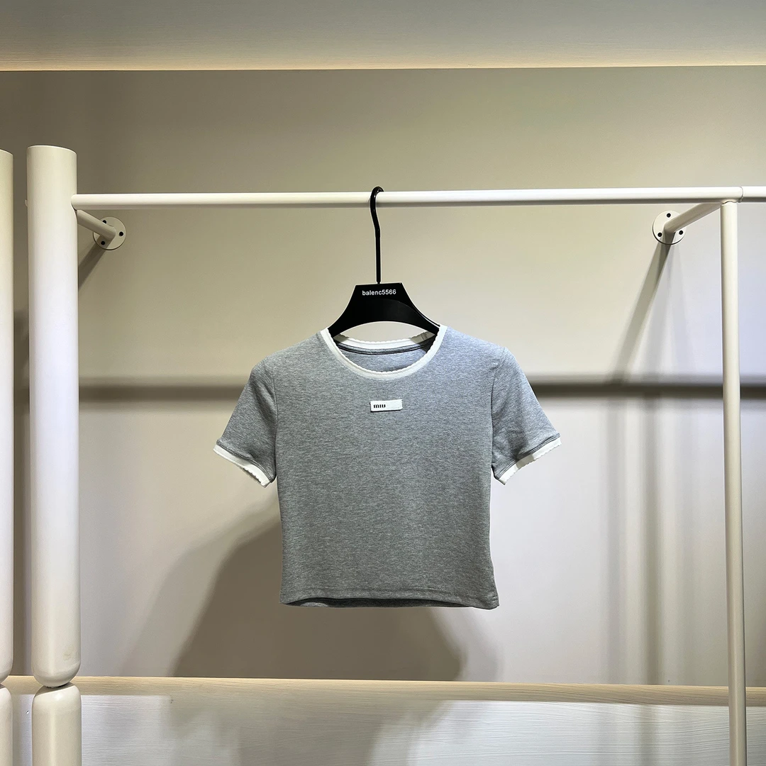 新品甜美风圆领灰色领口花边刺绣T恤 百搭时尚打底短袖