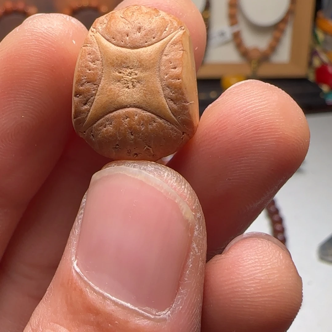 ****闹凤眼菩提吊坠麒麟三通