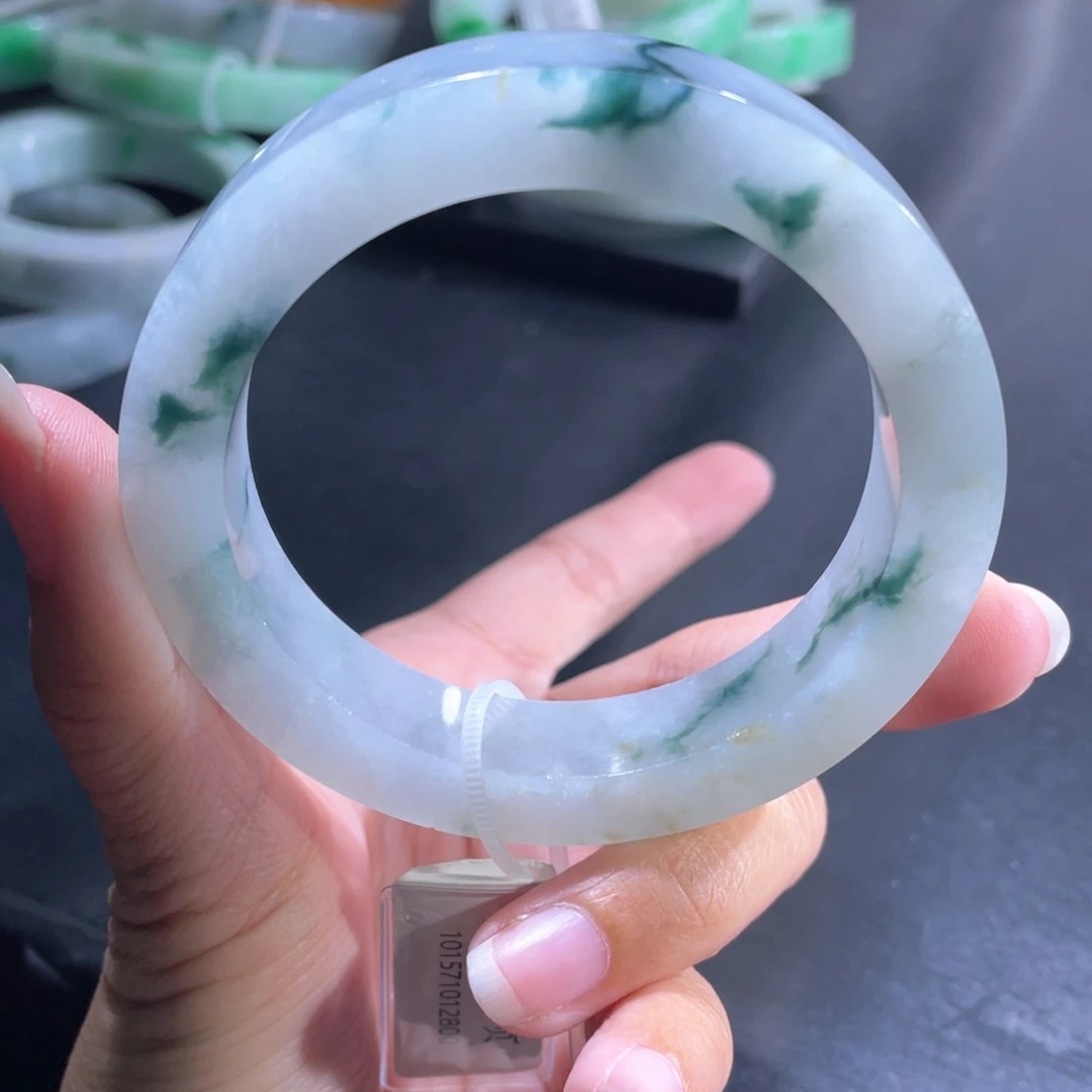 未镶嵌翡翠定制翡翠