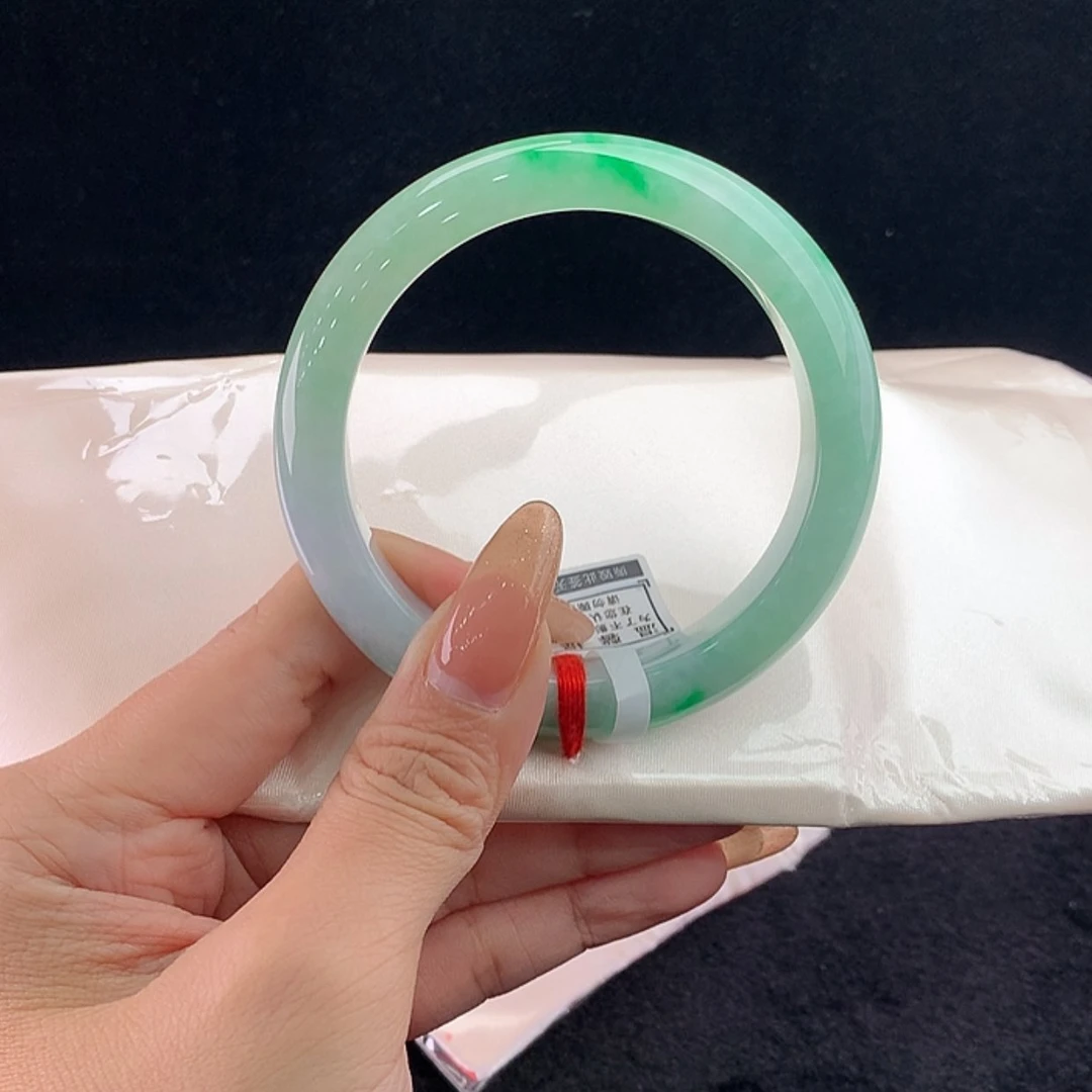 【闪购商品】未镶嵌手镯翡翠正60.7