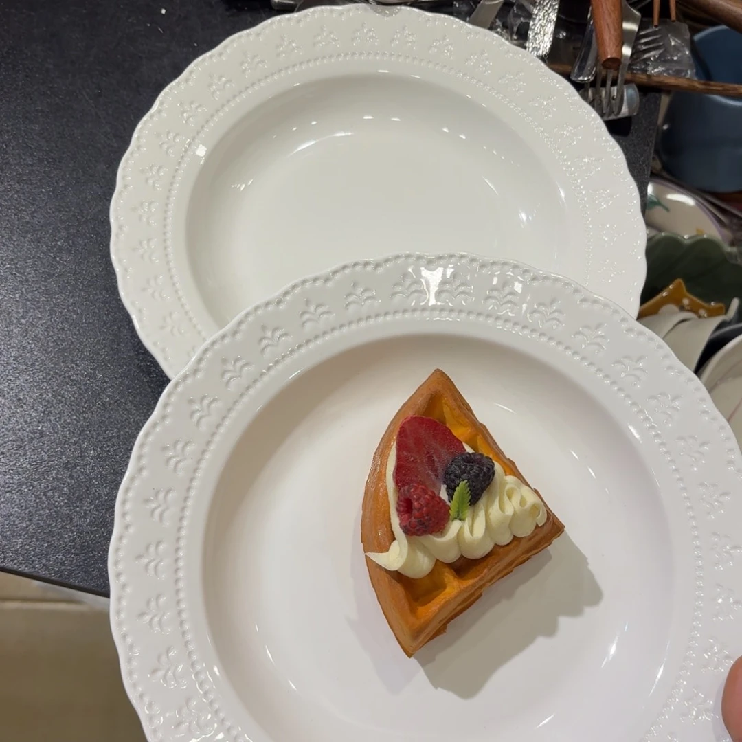 瓷两个十寸大盘子两个