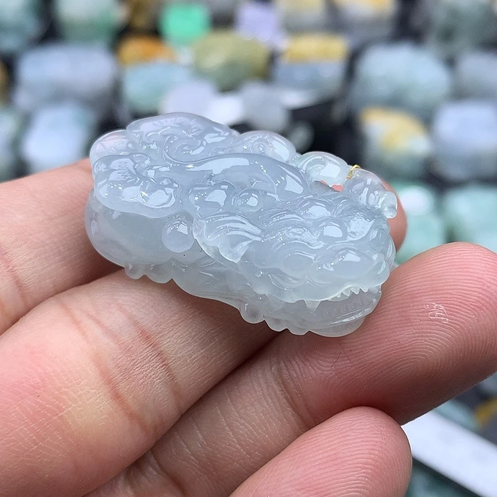 翡翠未镶嵌颈饰天然缅甸翡翠貔貅吊坠