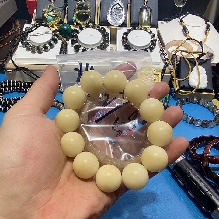 北***冷白玉菩提吊坠5828男女同款
