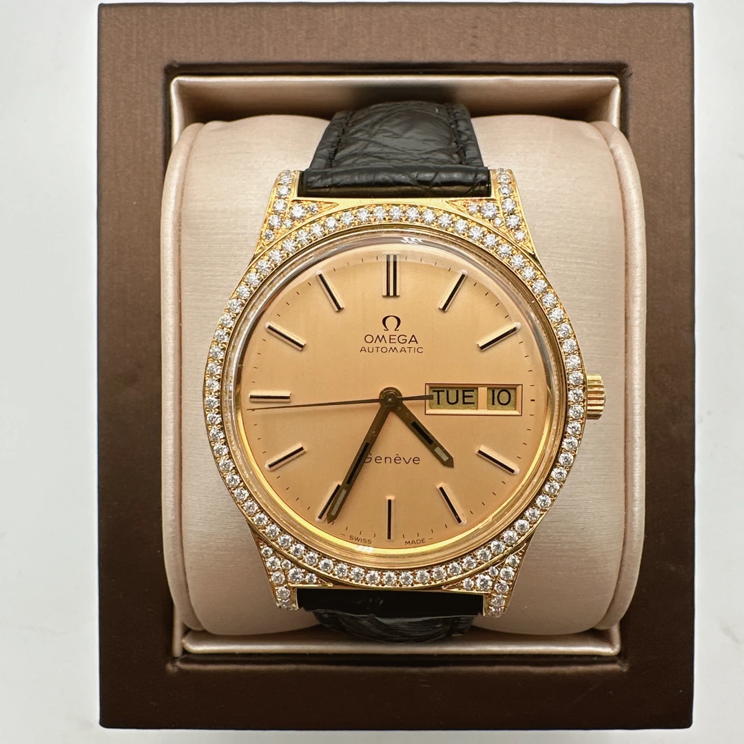 95新 Omega/欧米茄 欧米茄30658自动后钻赠送表带赠送手链