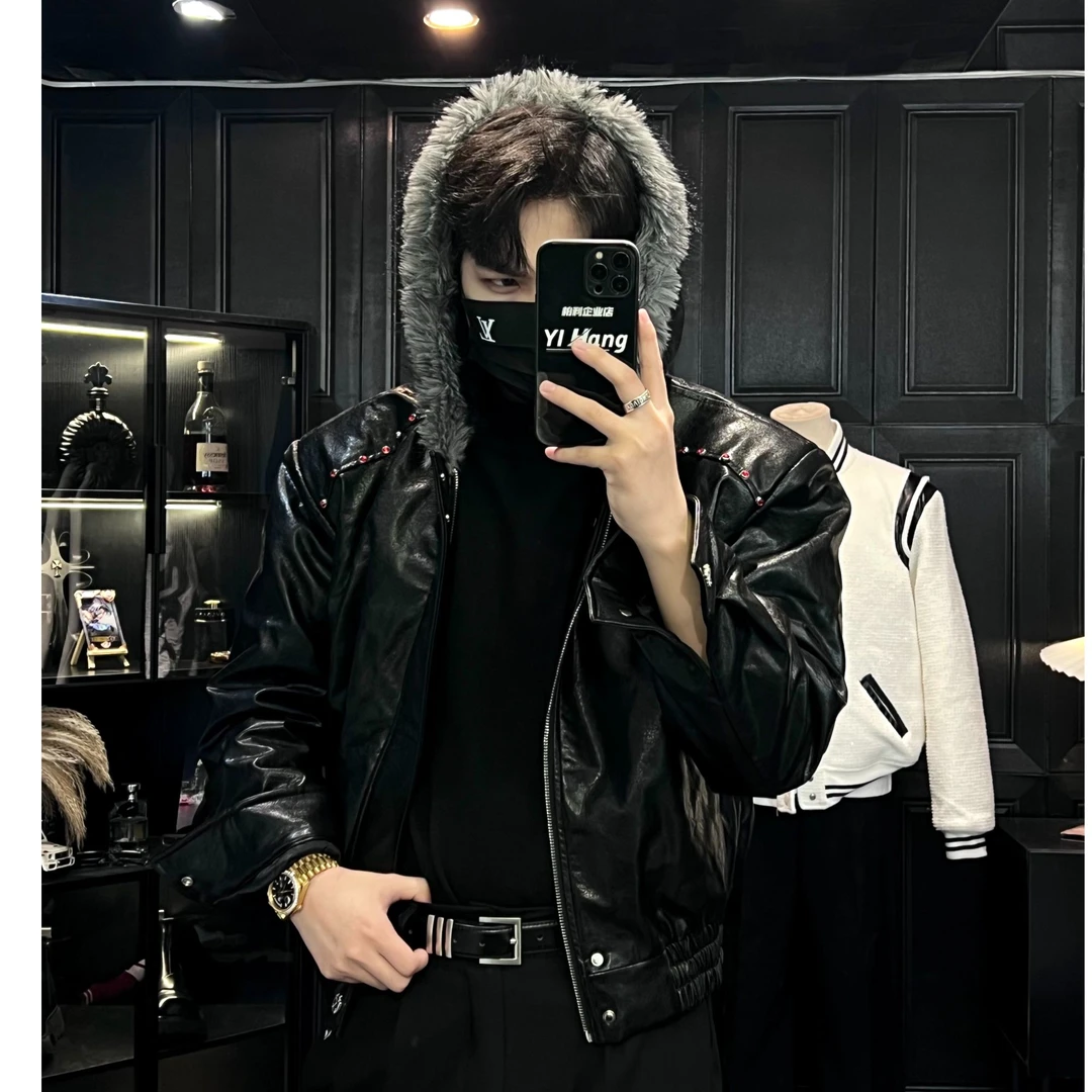 YIHANG 26新品【秋冬】高级感定制连帽毛领座山雕夹棉短款皮衣男