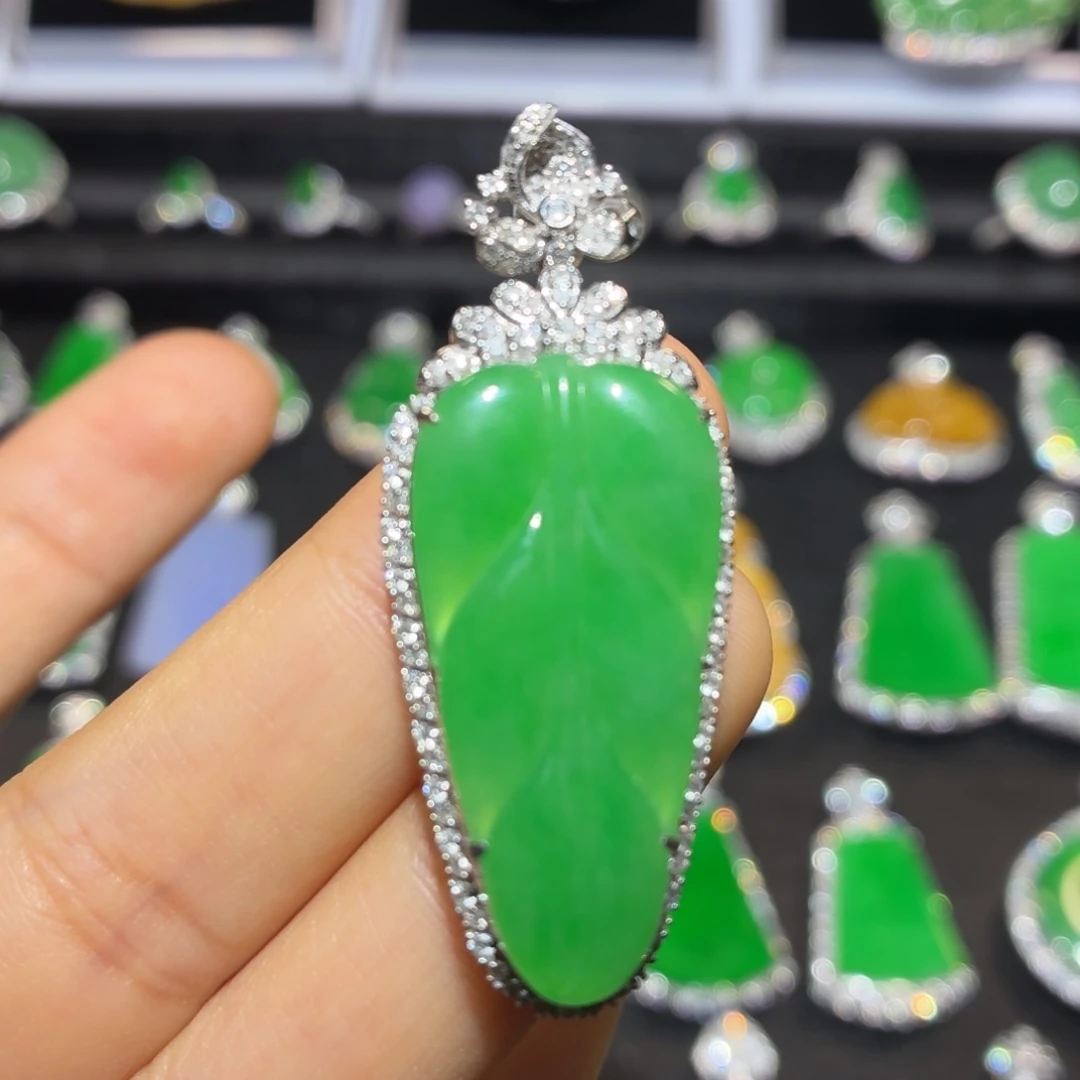 翡翠18K金镶嵌吊坠(不含链)翡翠