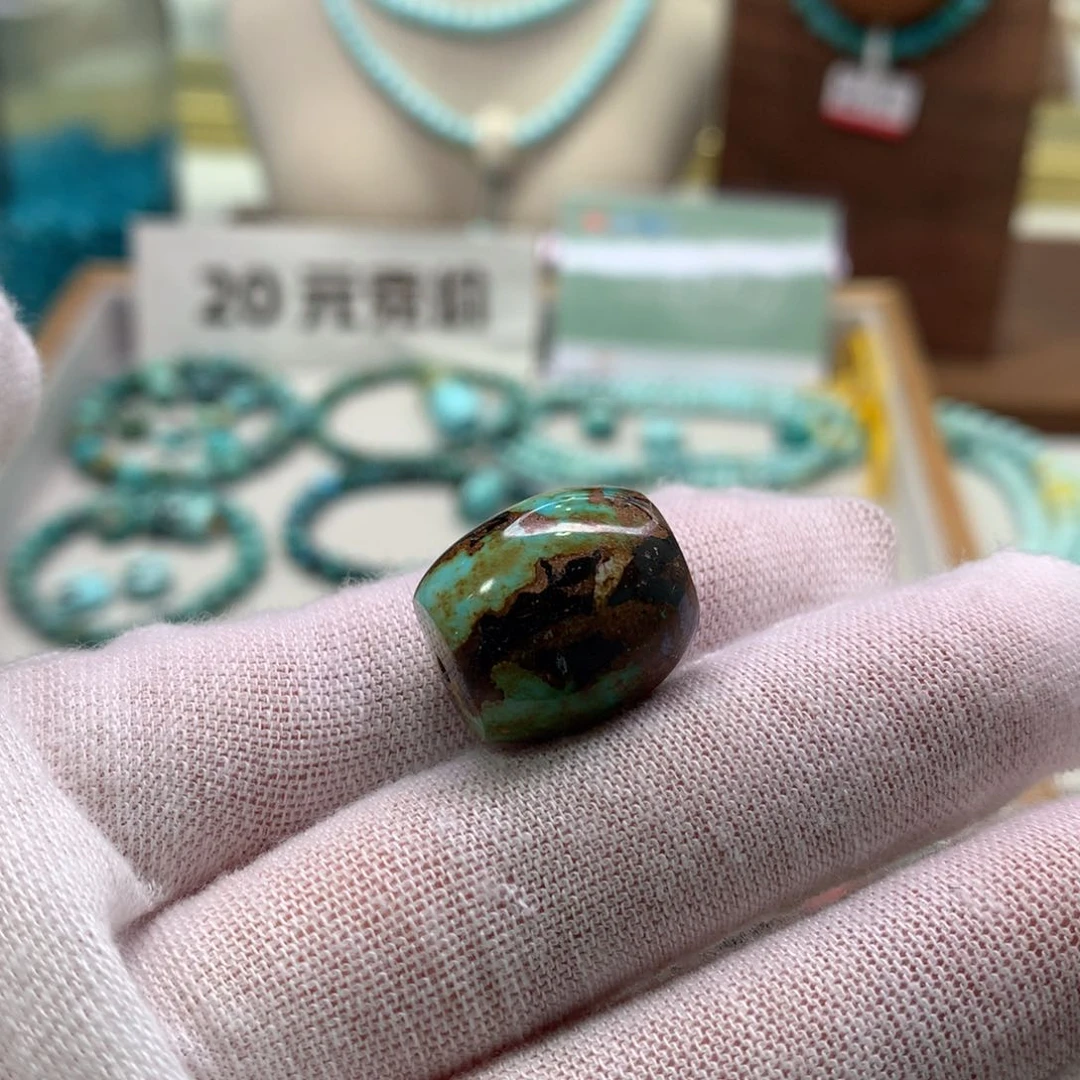 绿松石未镶嵌配饰