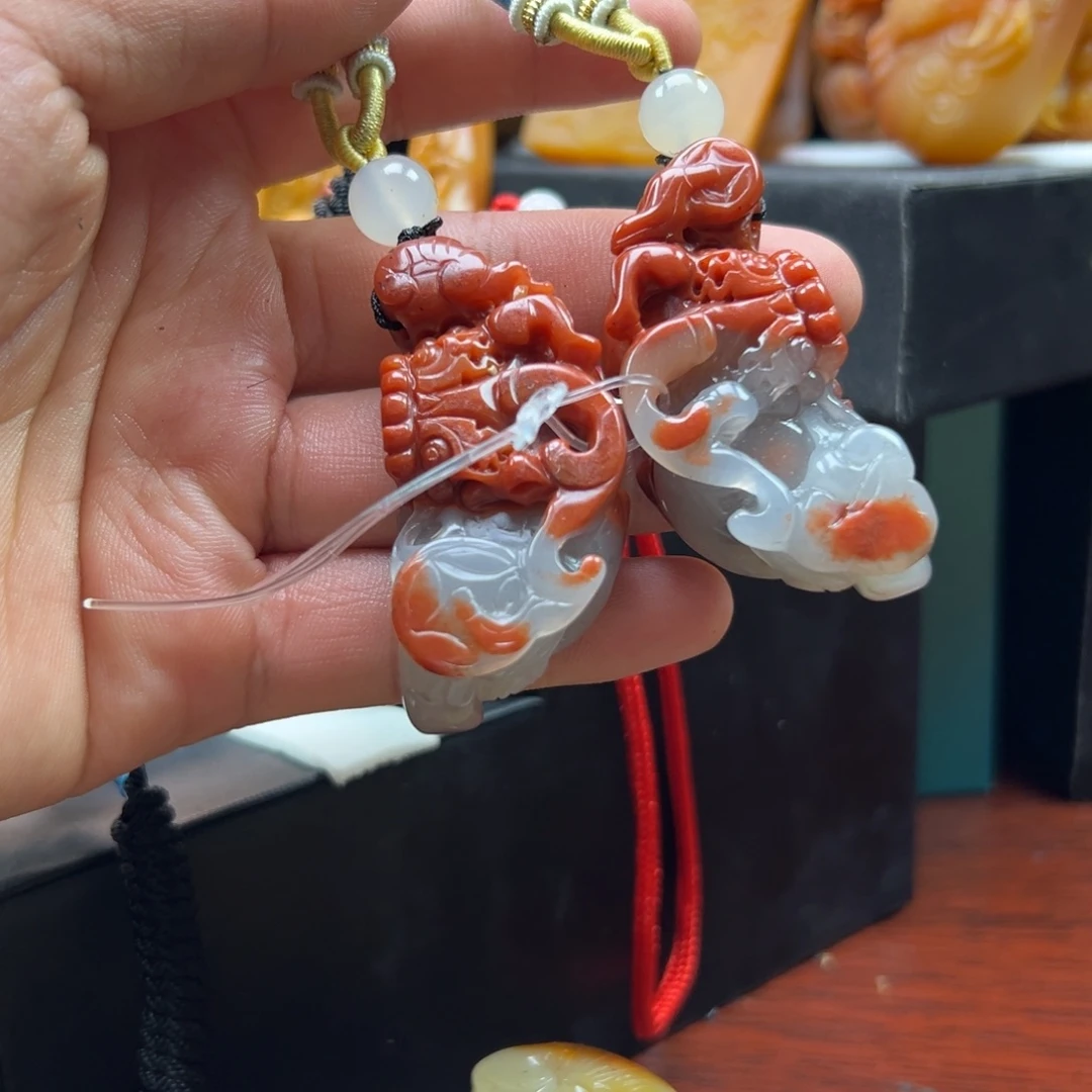 石英质玉（黄龙玉）未镶嵌hly