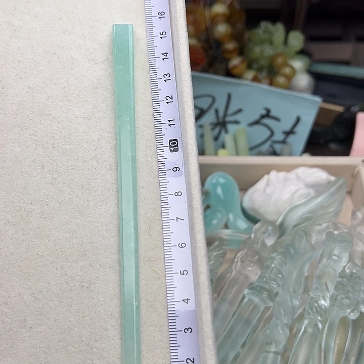 蛇纹石玉未镶嵌发簪