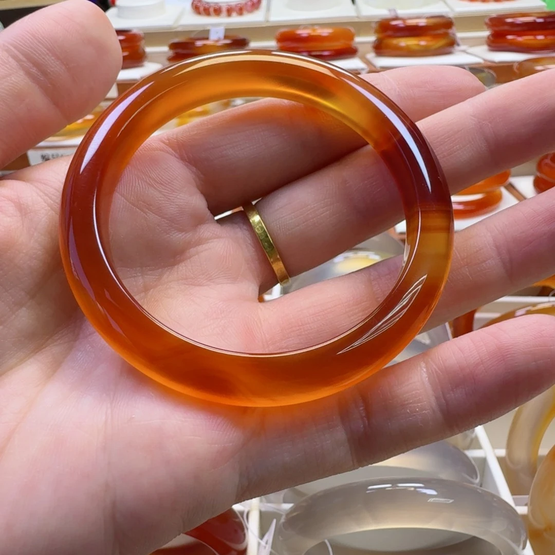 玛瑙/玉髓手镯未镶嵌