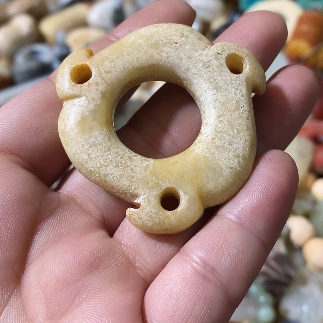 和田玉（糖玉）未镶嵌挂件