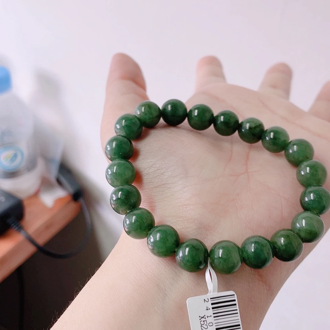 定制翡翠未镶嵌珠串
