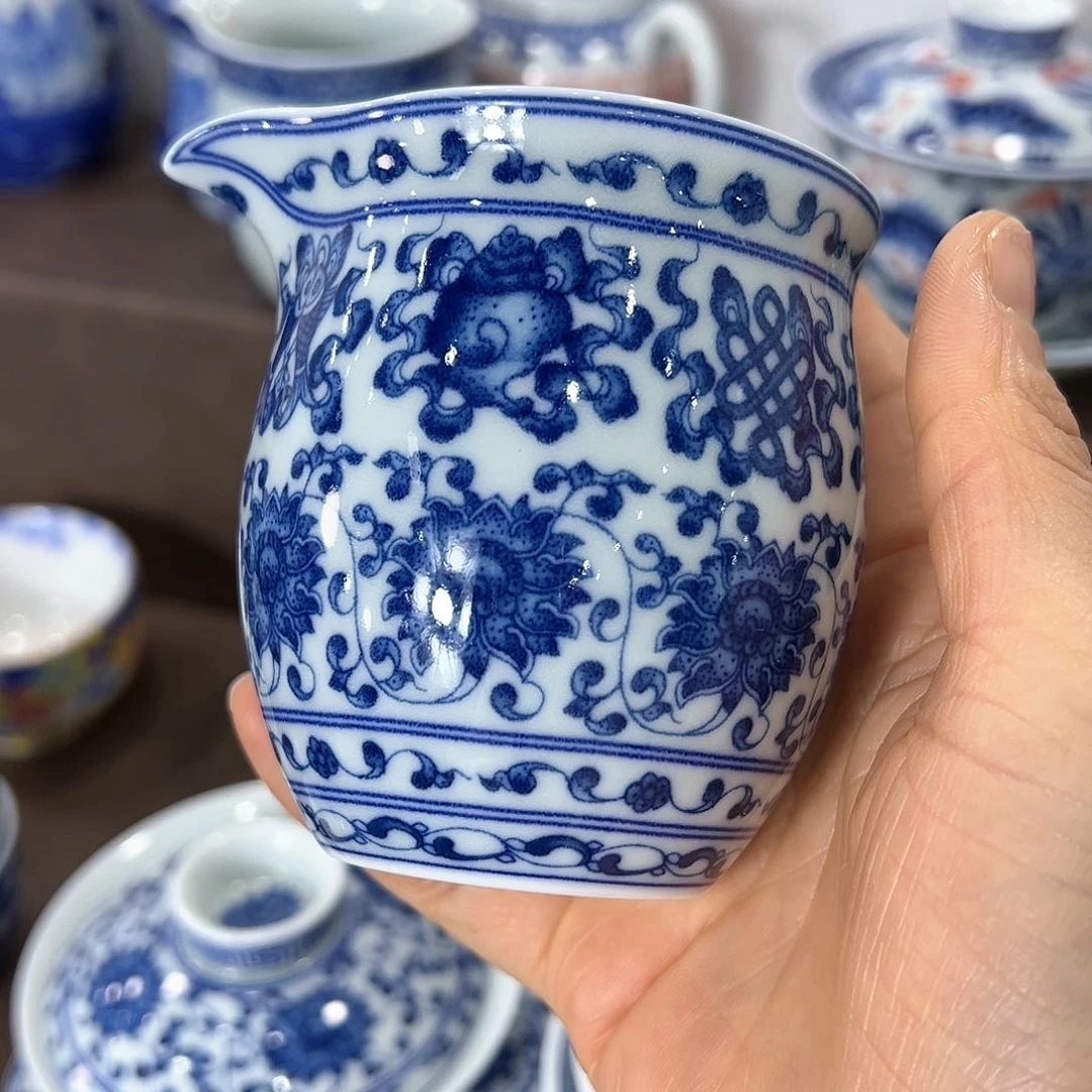 盖碗景德就这景德镇着