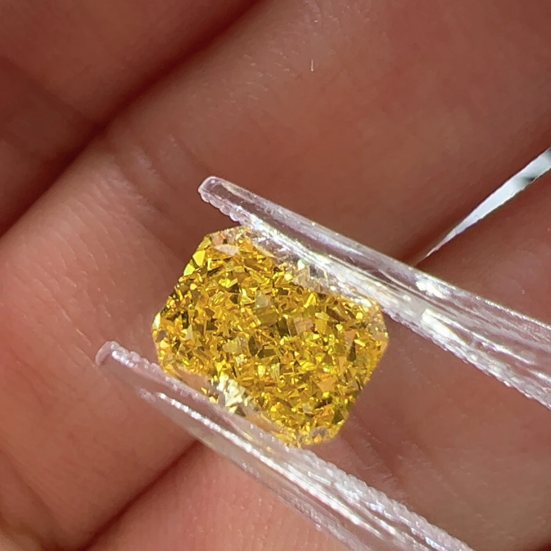 实验室培育钻石裸石未镶嵌