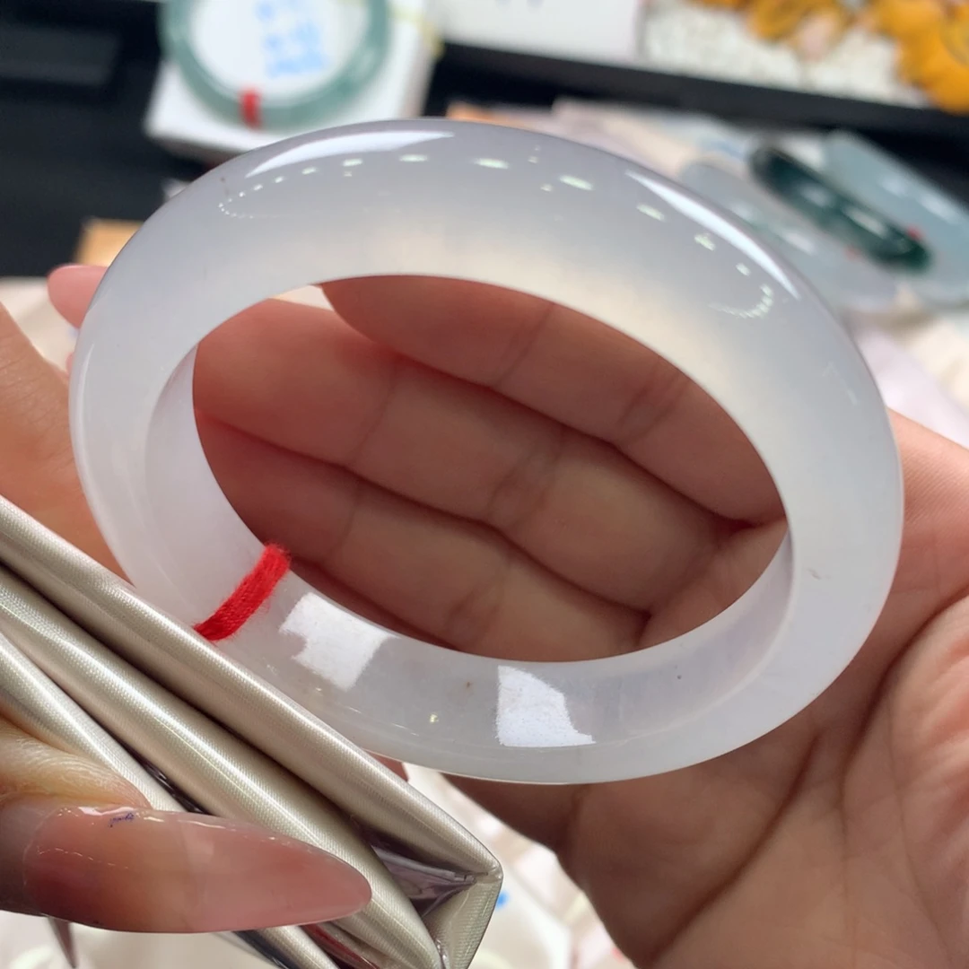 翡翠未镶嵌手镯54正圈