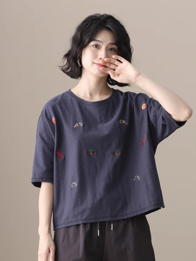 左耳左岸 短袖T恤女2025夏装新款 刺绣圆领休闲宽松纯棉大码上衣