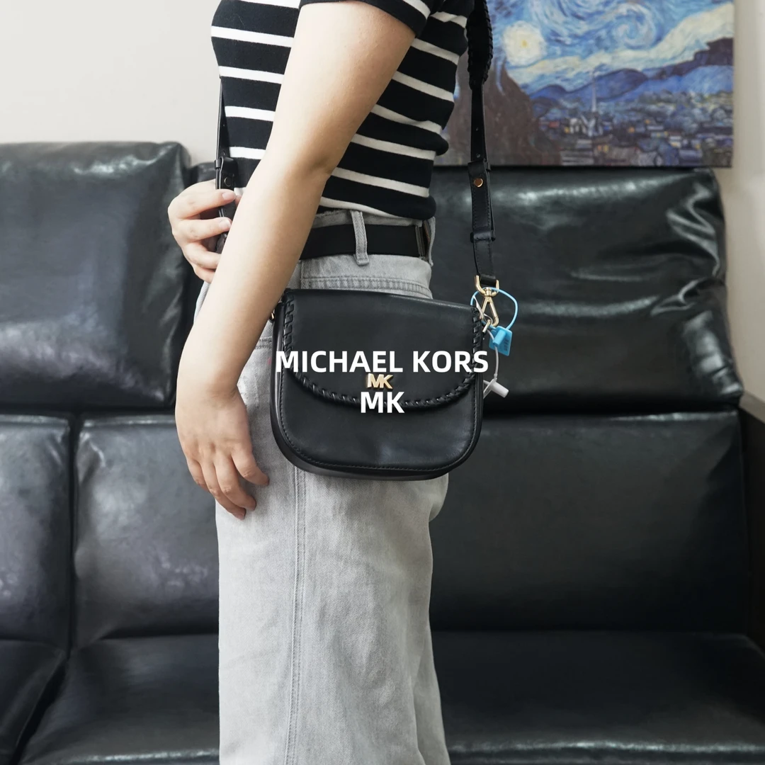 95新 MICHAEL KORS/迈克高仕 MK斜挎包/WJ05129058/9058