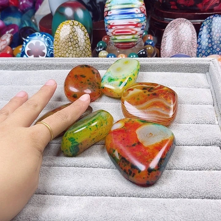 一***米玛瑙/玉髓未镶嵌耳环