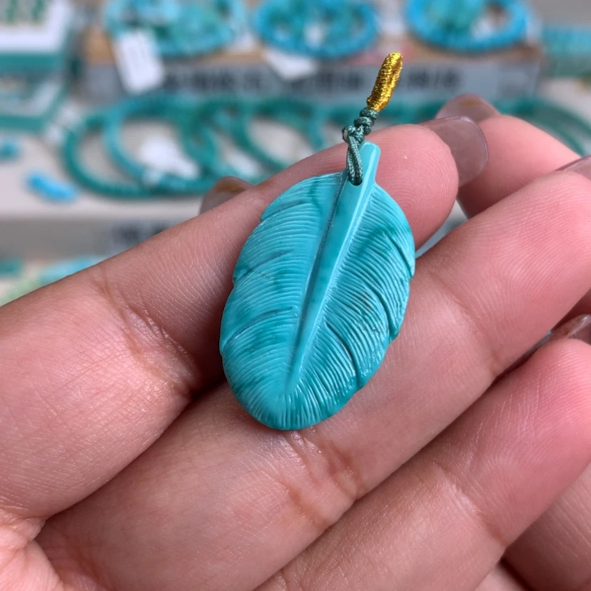 【闪购商品】绿松石未镶嵌雕刻