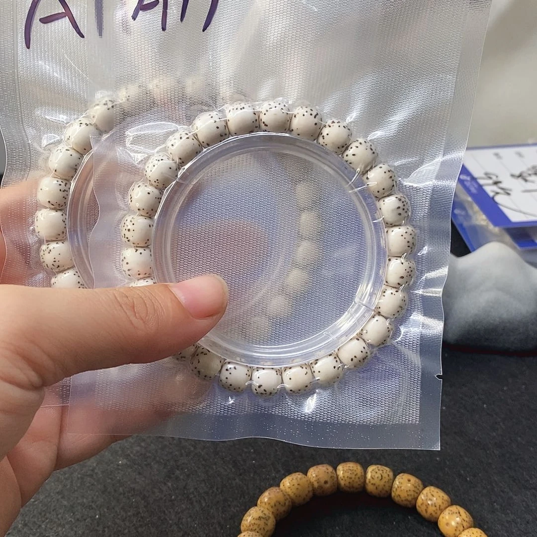 吊坠星月菩提A11原白河豚9*8单