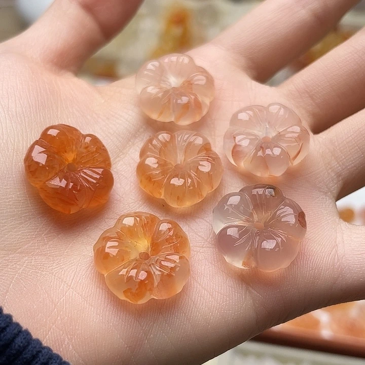 玛瑙/玉髓未镶嵌玛瑙龙纹五瓣花
