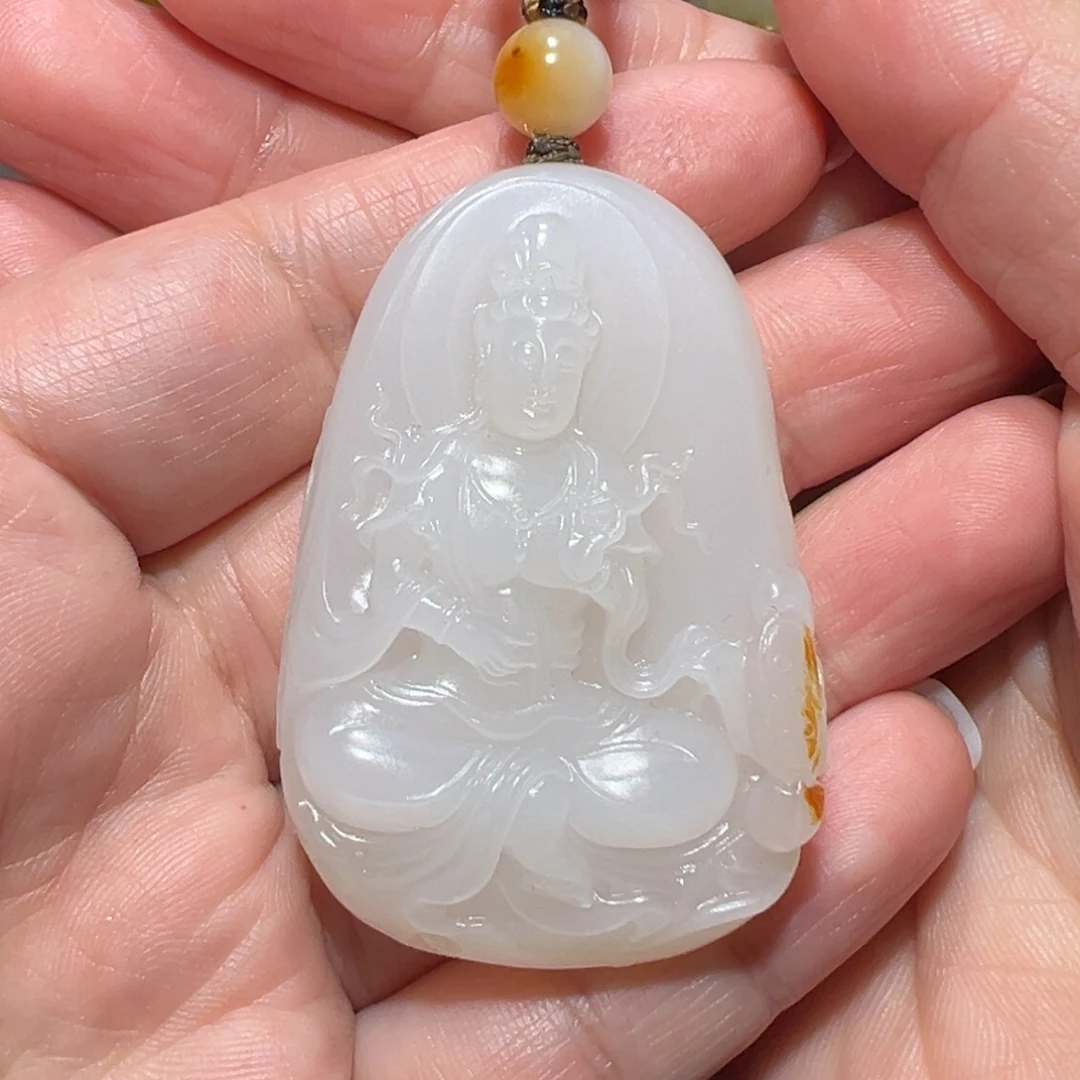 简***画和田玉未镶嵌颈饰